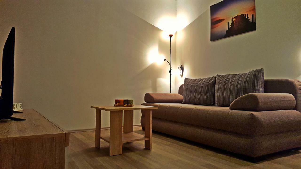 Apartment Tara 普拉 外观 照片