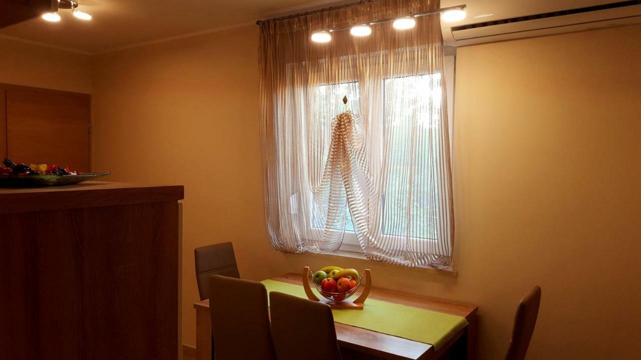 Apartment Tara 普拉 外观 照片